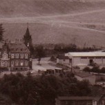 Blick auf die Wilisch-Villa und die Pumpenhalle (Jahr unbekannt)