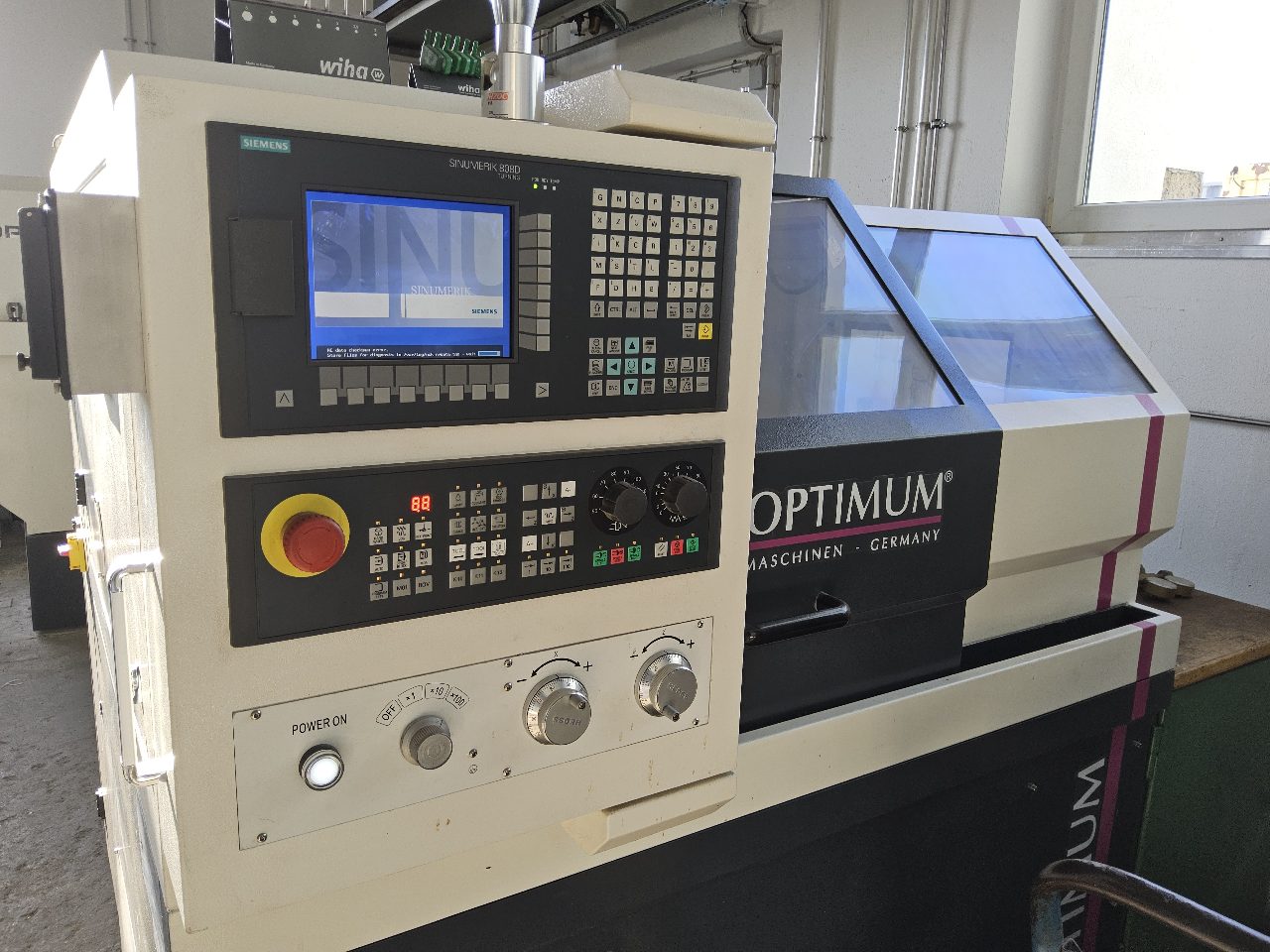 gebr. CNC-Drehmaschine OPTIturn L28HS
