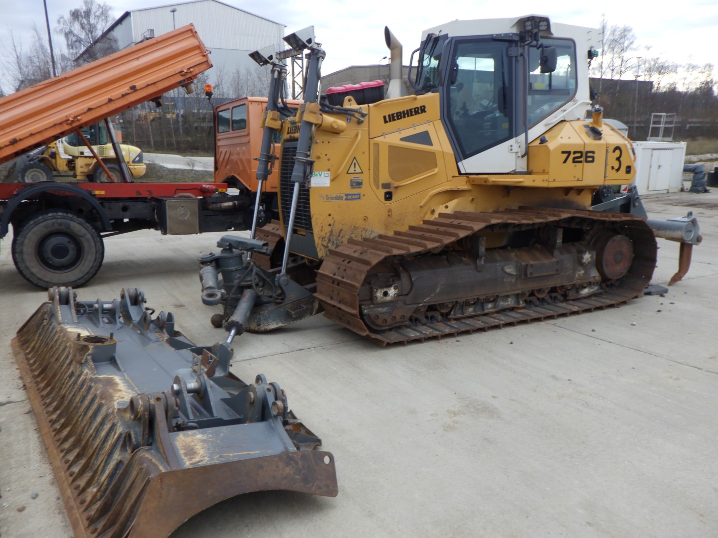 gebr. Planierraupe Liebherr PR 726