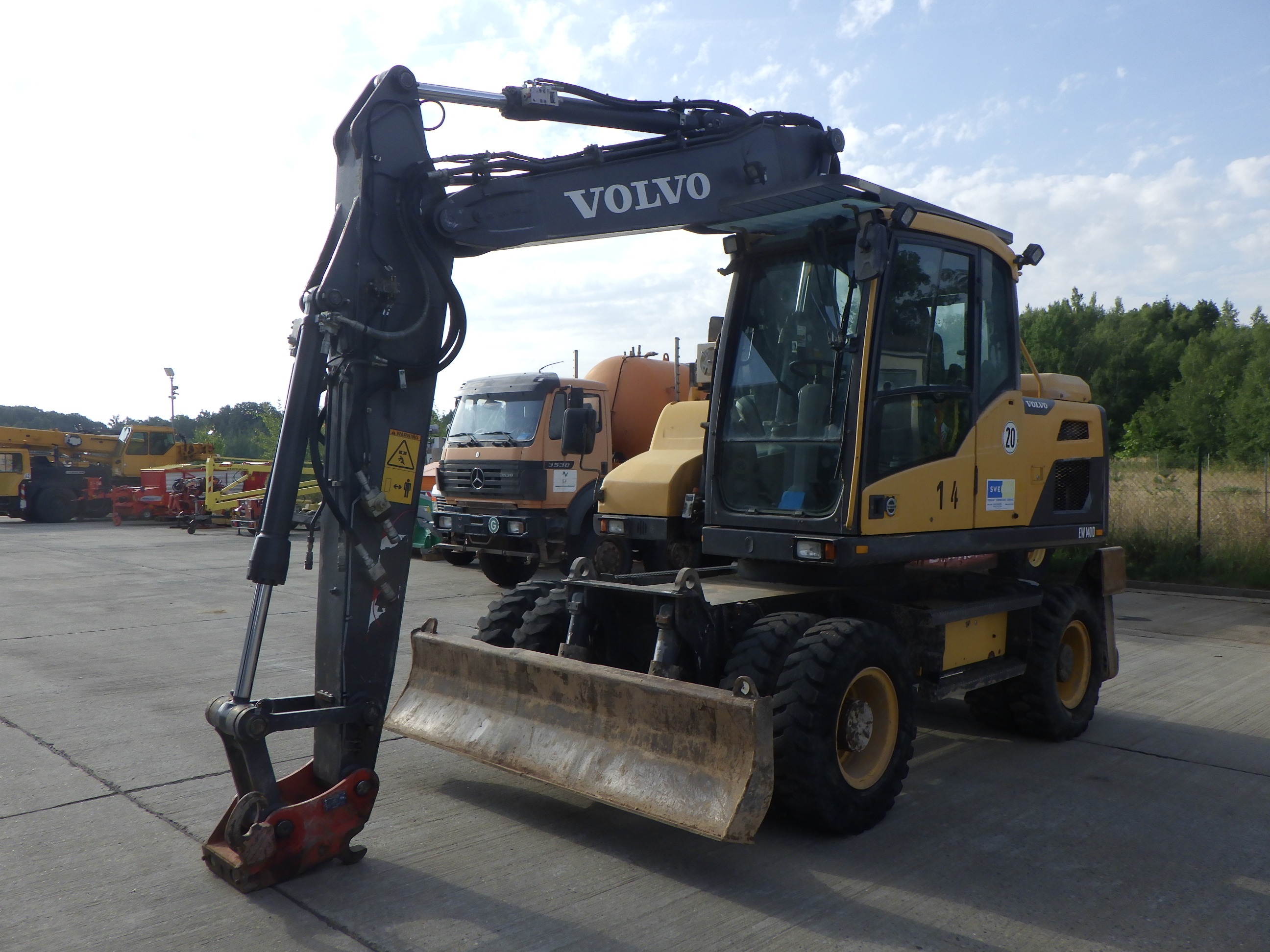 gebr. Mobilbagger Volvo EW 140 D